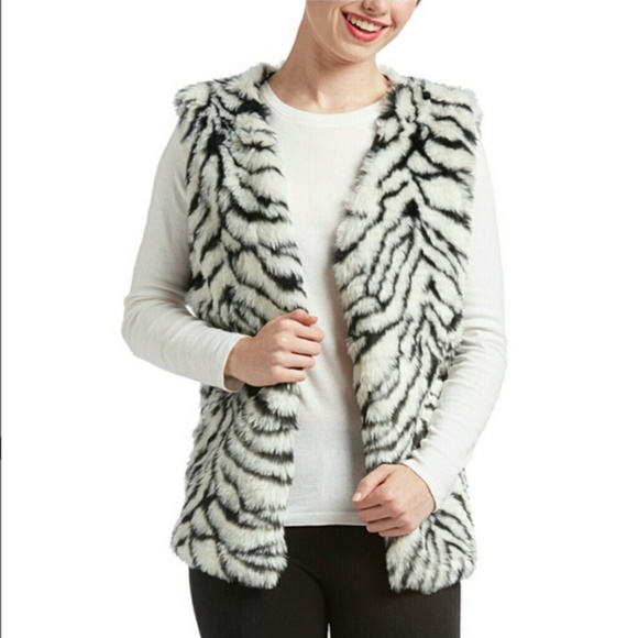 Chupchick Jackets & Blazers - NWT Zebra printed faux fur vest